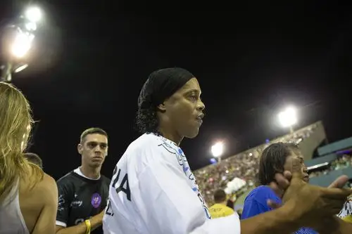 年轻的海港 年轻的海港