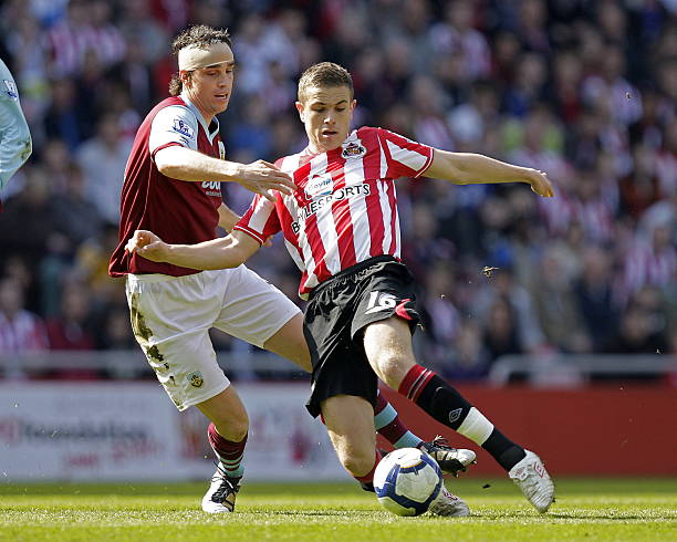 国民队与赖 国民队与赖