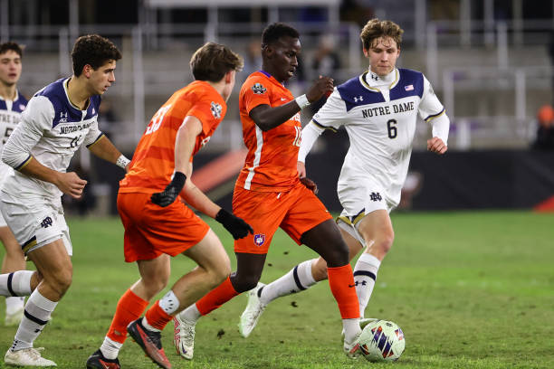 对足球运动 对足球运动